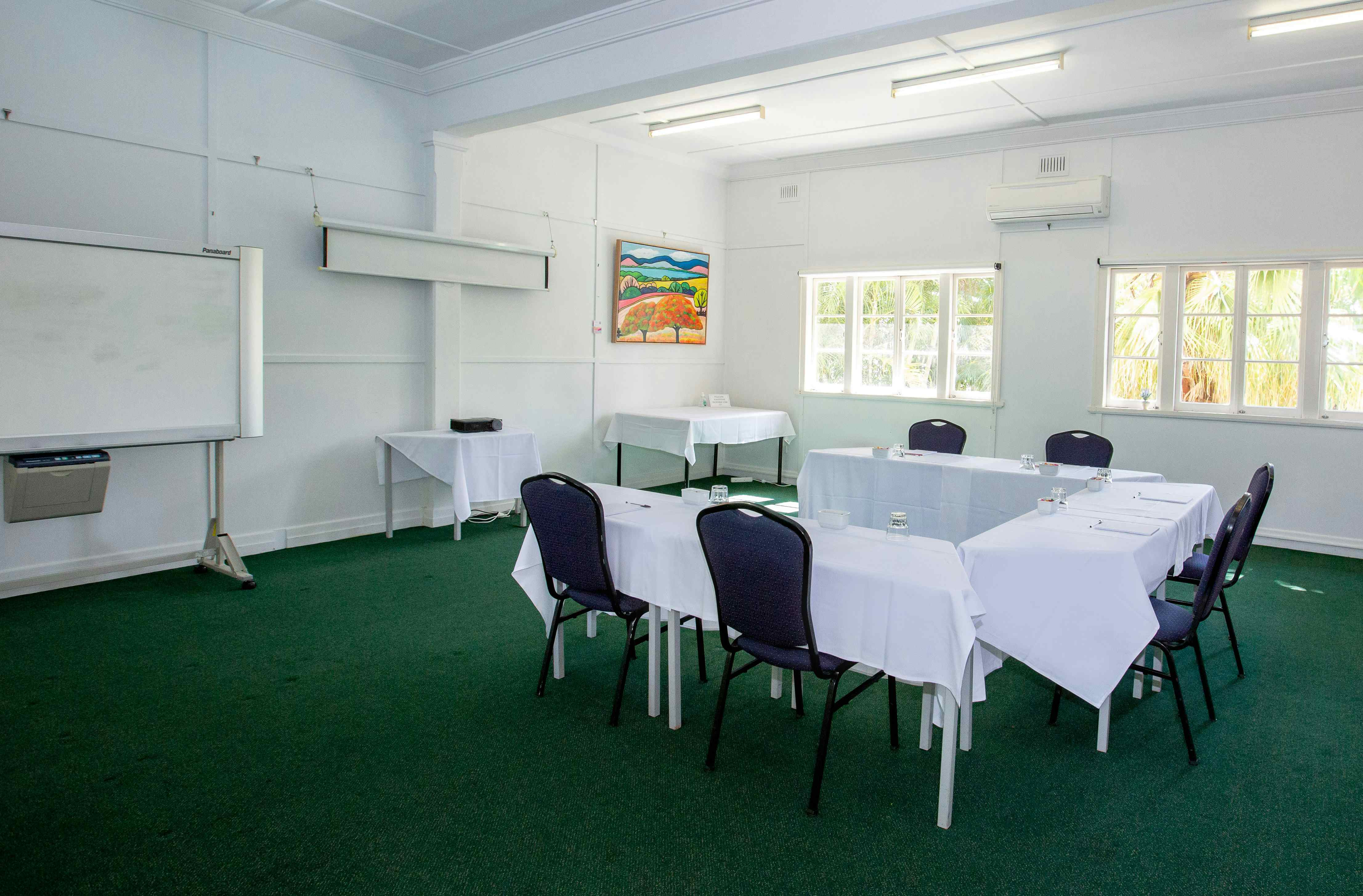 The Break-Out Conference Room, Woodlands of Marburg